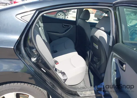 2012 Hyundai Elantra Gls (Ulsan Plant) z USA, uszkodzony, nr VIN KMHDH4AE0CU290311